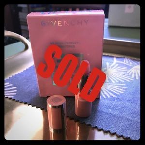 Givenchy Le Rouge Perfecto Mini
